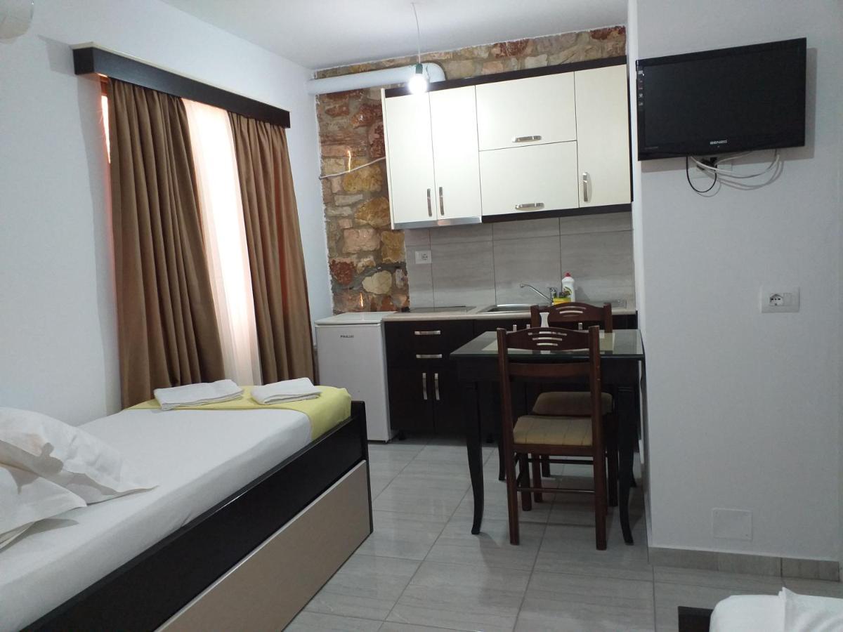 Grand Seaview Apartments Ksamil Luaran gambar