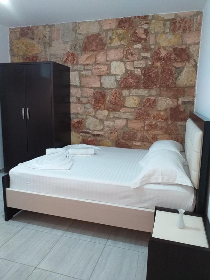 Grand Seaview Apartments Ksamil Luaran gambar