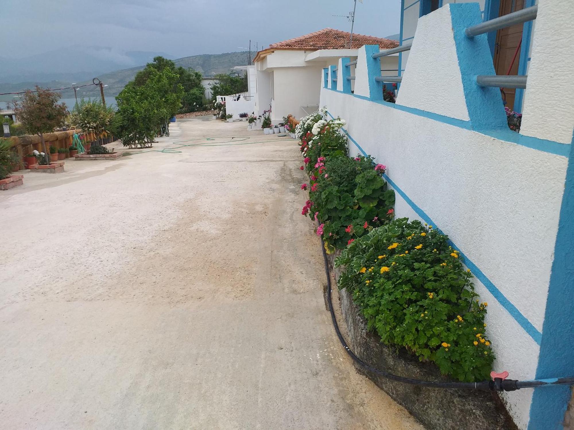 Grand Seaview Apartments Ksamil Bilik gambar